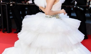 Urvashi Rautela to grace Cannes film festival for Parveen Babi Biopic as a lead actress photocall launch