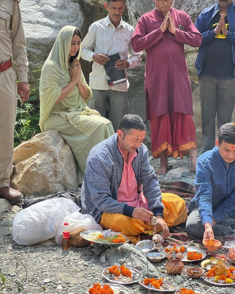 Warina Hussain Joins Hands With Uttarakhand Forest Department Towards An Incredible Step To Clean The Sipra River