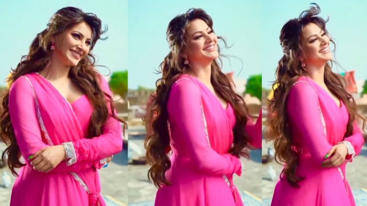 Urvashi Rautela Flashes Her Infectious Smile in Latest Video on 'Ho Gaya Hai Mujhe Pyaar' calls it 'aSukoon'