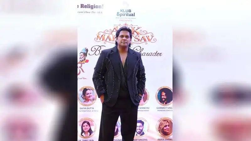 Tariq Sheikh Talks About Leading Kashmir Filmy Lions at Actors Cricket Bash